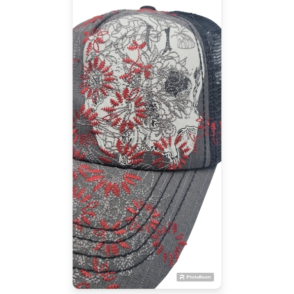 Monarchy Snapback - Picture 4 of 10